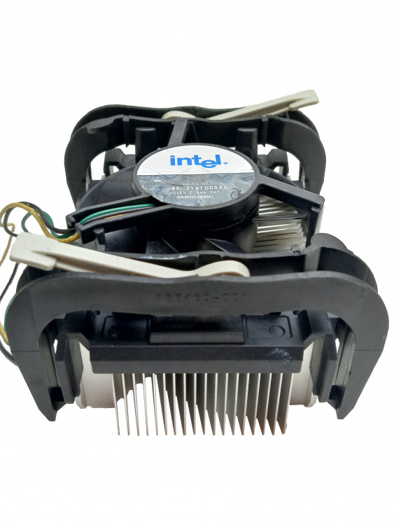 Кулер для процессора Intel C33218-003