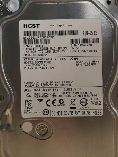 Жесткий диск Hitachi HDS721050CLA360 500GB SATA 3,5''
