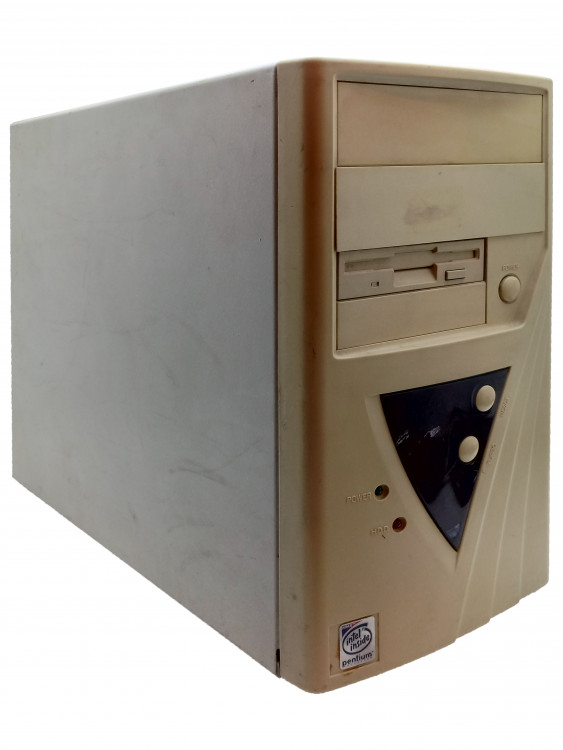 Компьютер на системе АТ. FlogPoint TD-4IP-UMC-AIO, AMD-X5-133ADW, 200W, 16MB (72-pin FPM), Eagle SI 6202-03 (PCI), Floppy.