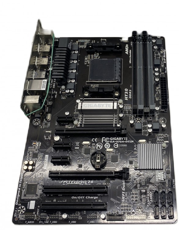 Материнская плата GIGABYTE GA-970A-DS3P AM3+