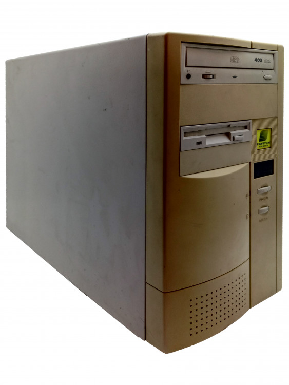 Компьютер на системе АТ. LuckyStar 5V-1A, INTEL PENTIUM MMX 166MHz (SL27K), 200W, 48MB,S3ViRGE/DX, Floppy, CD-ROM.