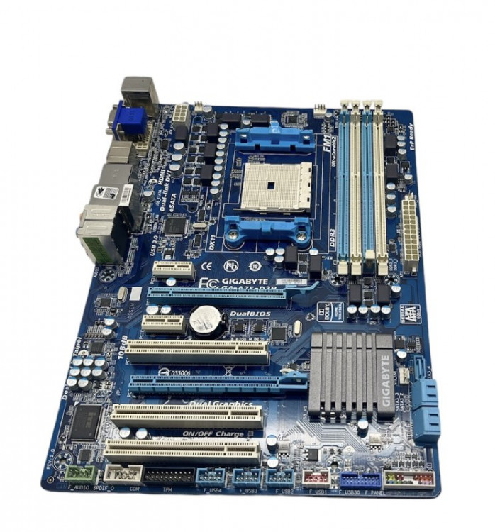 Материнская плата GIGABYTE GA-A75-D3H (rev. 1.0) FM1