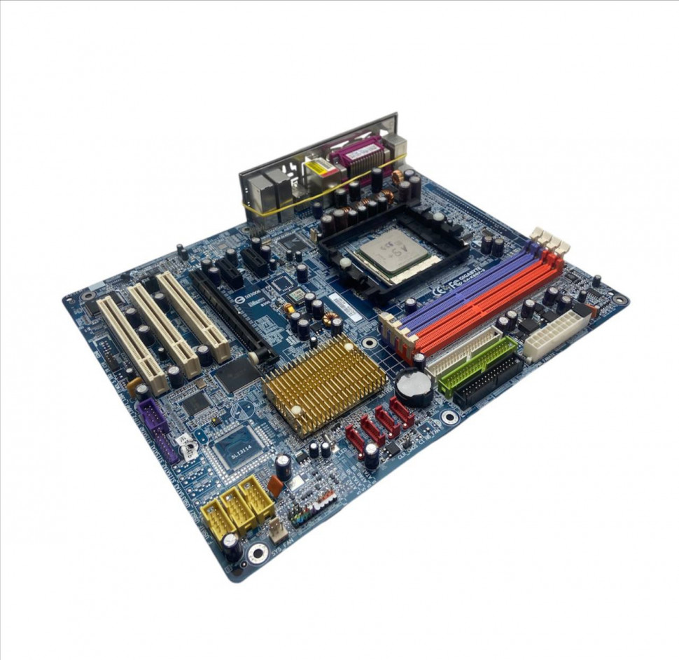 Материнская плата GIGABYTE GA-K8NF-9 Socket 939.