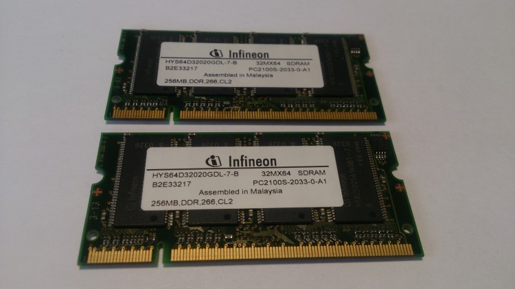 SODIMM Infineon SDRAM 256MB PC2100S-2033-0-A1 32Mx64 256MB DDR 266 CL2