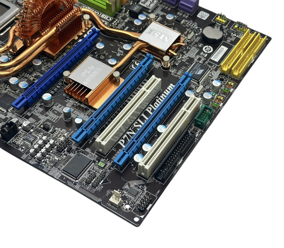 P45 Platinum 7513-010 MSI P45D3 Platinum Desktop Motherboard Intel