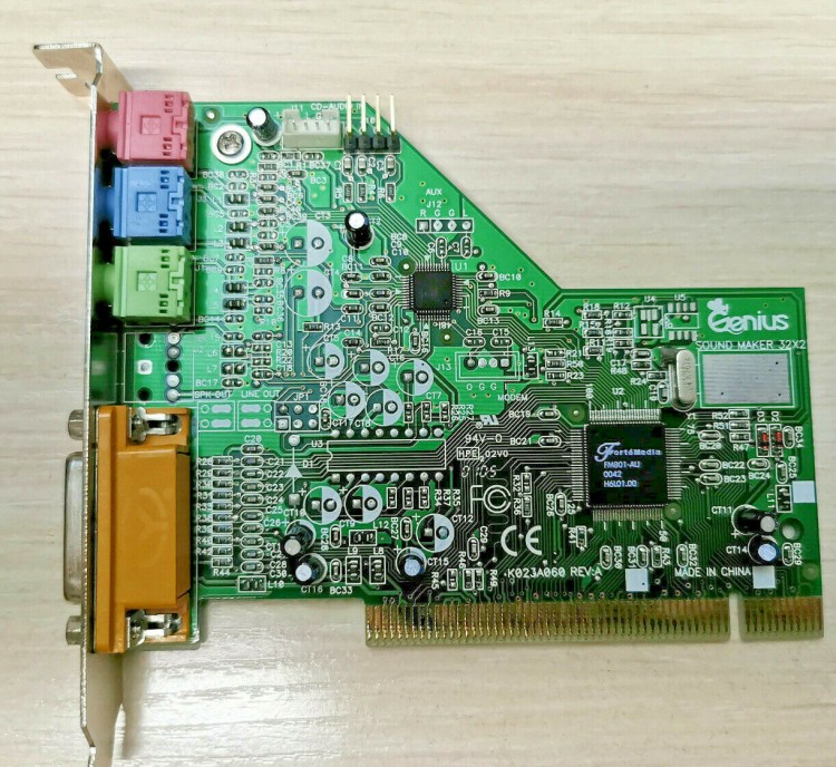 Звуковая карта Genius Forte Media FM801-AU (Sound Maker 32x2) PCI