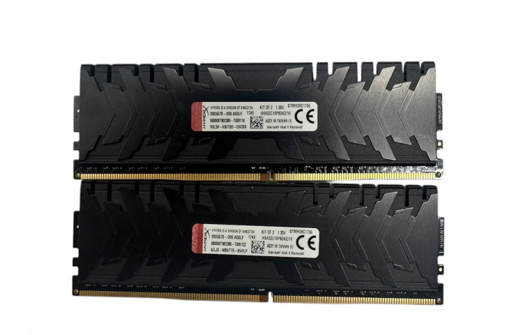 Оперативная память Kingston HyperX Predator HX432C16PB3K2/16 DDR4 16GB