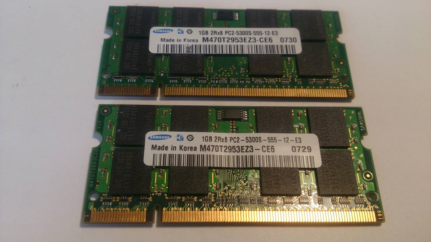 2rx8 pc2 5300s 555. M470t2953ez3-ce6. samsung ddr2 dimm 2gb. sodimm ddr2. hyl5300s-e-12.