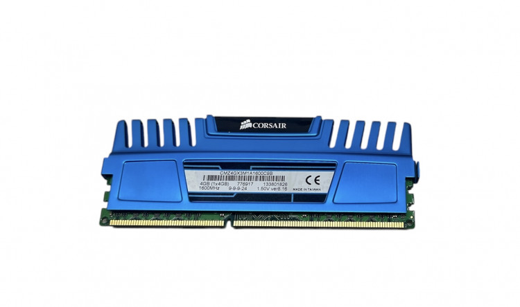 Оперативная память Corsair CMZ4GX3M1A1600C9B DDR3 4Gb